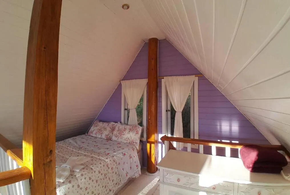 Holiday home Chale Das Borboletas Campos do Jordao